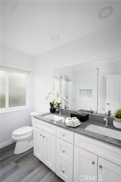 Master bathroom dual sinks