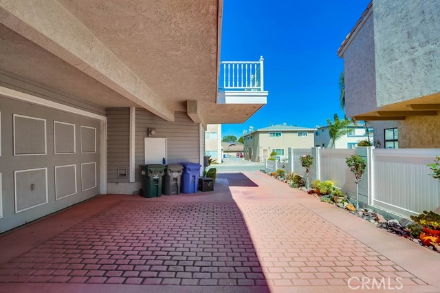 2612 Gates Avenue, Redondo Beach, California 90278, 2 Bedrooms Bedrooms, ,2 BathroomsBathrooms,Residential,Sold,Gates,SB21024956