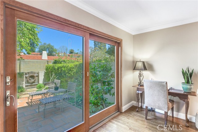 25 Via Granada, Rolling Hills Estates, California 90274, 3 Bedrooms Bedrooms, ,2 BathroomsBathrooms,Residential,Sold,Via Granada,TR21114102