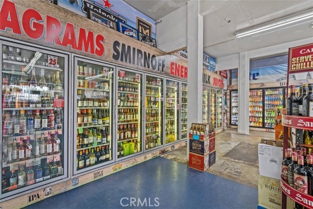 8404 8th, 90305, ,Commercial,For Sale,8th,DW20224505