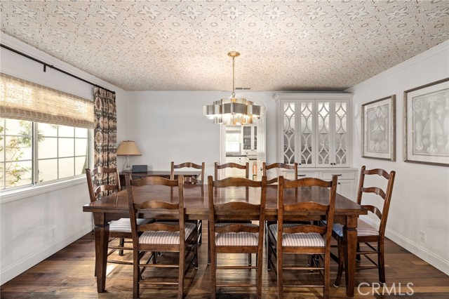 2200 Elm Avenue, Manhattan Beach, California 90266, 4 Bedrooms Bedrooms, ,3 BathroomsBathrooms,Residential,Sold,Elm,SB21076957