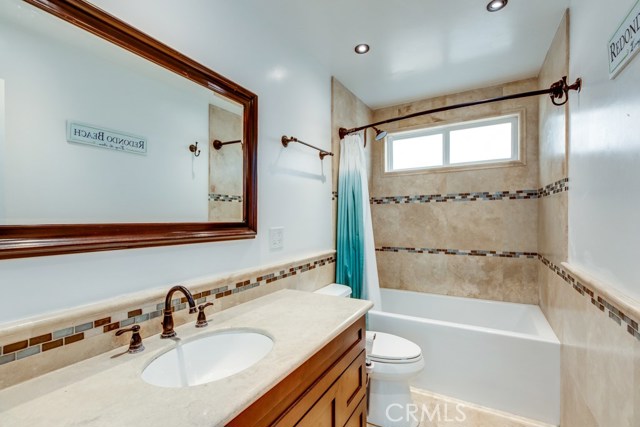 1717 Van Horne Lane, Redondo Beach, California 90278, 3 Bedrooms Bedrooms, ,1 BathroomBathrooms,Residential,Sold,Van Horne,PV19074395