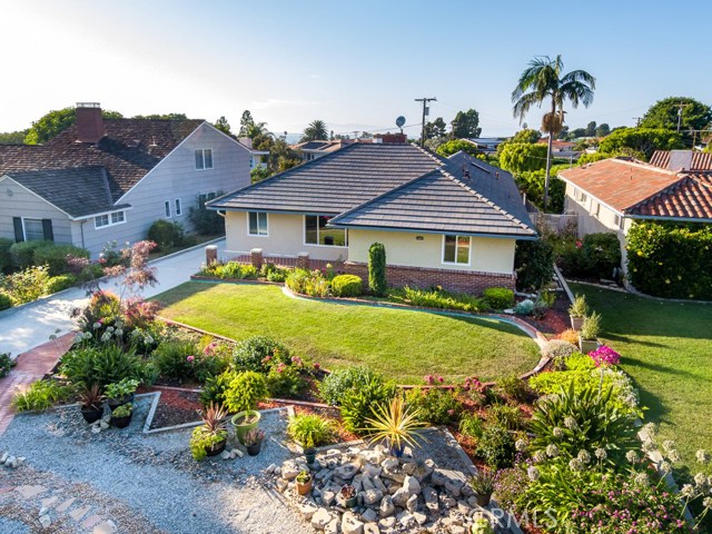 613 Yarmouth Road, Palos Verdes Estates, California 90274, 3 Bedrooms Bedrooms, ,1 BathroomBathrooms,Residential,Sold,Yarmouth,SB19091536