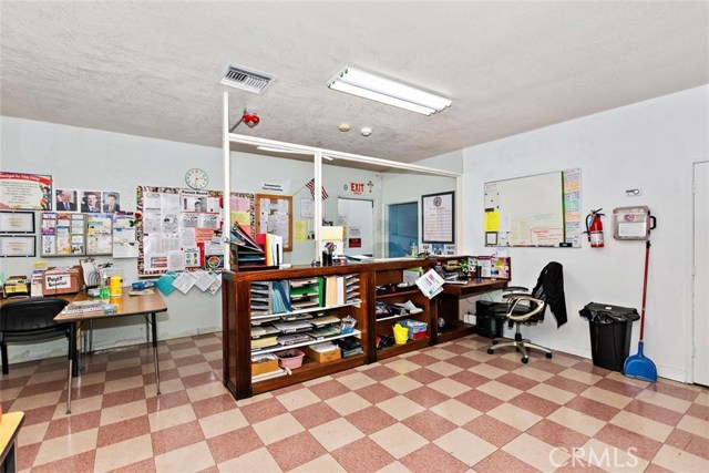 Lynwood, ,Commercial,For Sale,Lynwood,CV20155528