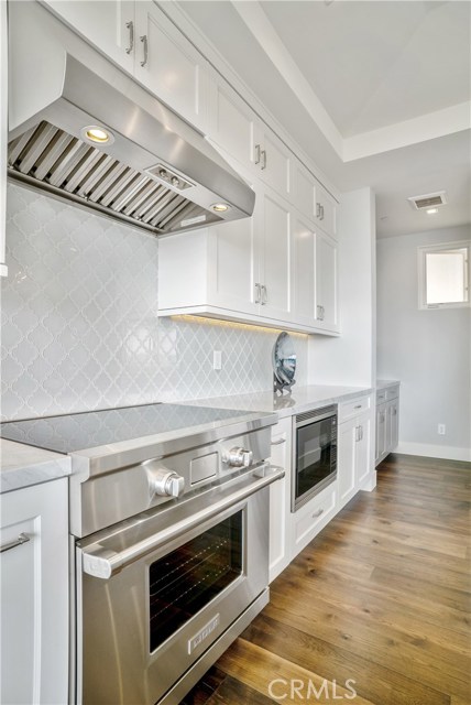 301 20th Street, Manhattan Beach, California 90266, 4 Bedrooms Bedrooms, ,5 BathroomsBathrooms,Residential,Sold,20th,SB19211056