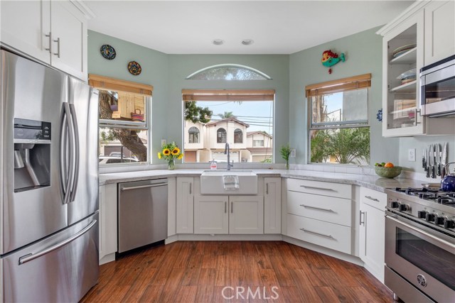 1516 Ford Avenue, Redondo Beach, California 90278, 3 Bedrooms Bedrooms, ,2 BathroomsBathrooms,Residential,Sold,Ford,SB20183084