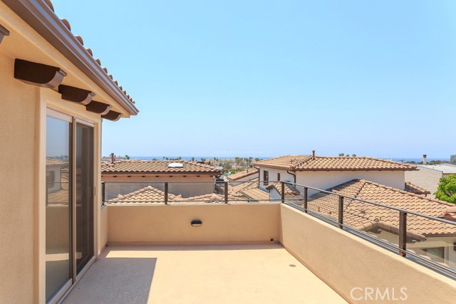 123 Guadalupe Avenue, Redondo Beach, California 90277, 4 Bedrooms Bedrooms, ,3 BathroomsBathrooms,Residential,Sold,Guadalupe,SB20152173