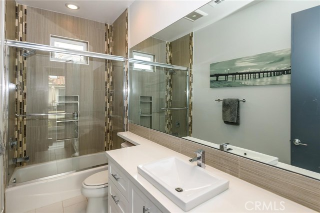 2313 Clark Lane, Redondo Beach, California 90278, 4 Bedrooms Bedrooms, ,3 BathroomsBathrooms,Residential,Sold,Clark,SB18080863