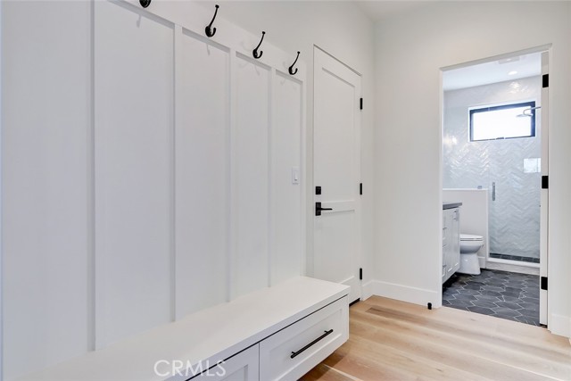 1400 17th Street, Manhattan Beach, California 90266, 5 Bedrooms Bedrooms, ,3 BathroomsBathrooms,Residential,Sold,17th,SB21193120