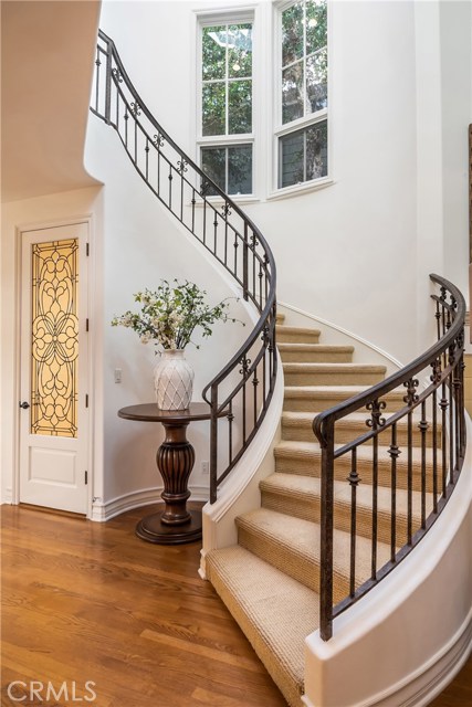 2306 John Street, Manhattan Beach, California 90266, 5 Bedrooms Bedrooms, ,4 BathroomsBathrooms,Residential,Sold,John,SB19259547