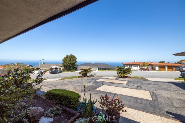 30020 Avenida Esplendida, Rancho Palos Verdes, California 90275, 4 Bedrooms Bedrooms, ,1 BathroomBathrooms,Residential,Sold,Avenida Esplendida,SB21122404