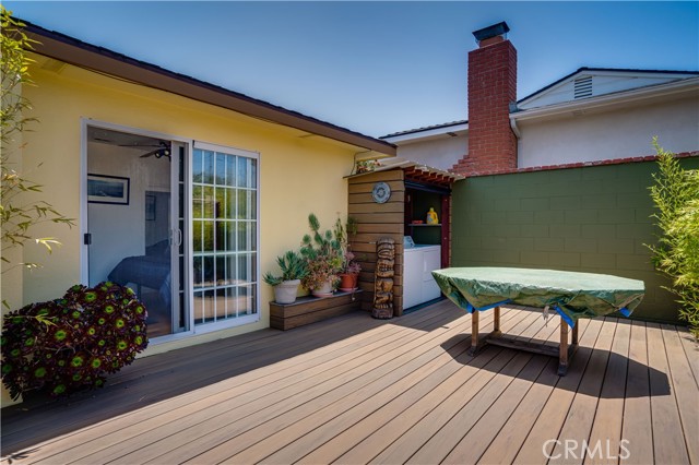 2711 Ralston Lane, Redondo Beach, California 90278, 3 Bedrooms Bedrooms, ,1 BathroomBathrooms,Residential,Sold,Ralston,SB21120116