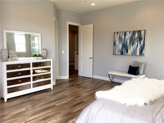 2417 Graham Avenue, Redondo Beach, California 90278, 5 Bedrooms Bedrooms, ,4 BathroomsBathrooms,Residential,Sold,Graham,SB18142086
