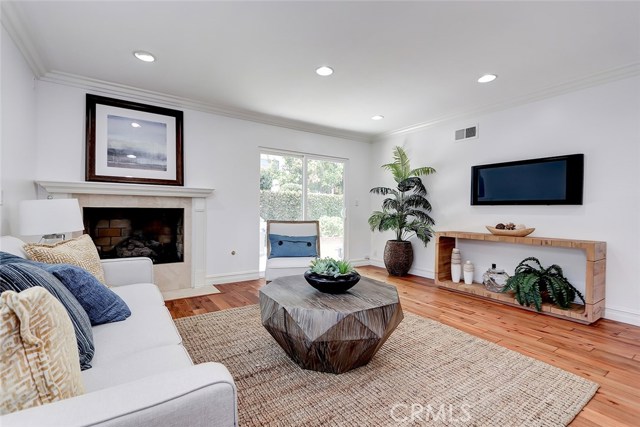 2913 Pacific Avenue, Manhattan Beach, California 90266, 3 Bedrooms Bedrooms, ,2 BathroomsBathrooms,Residential,Sold,Pacific,SB20150592