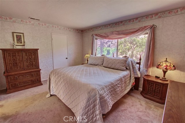 Master bedroom with private bath and walk in closet