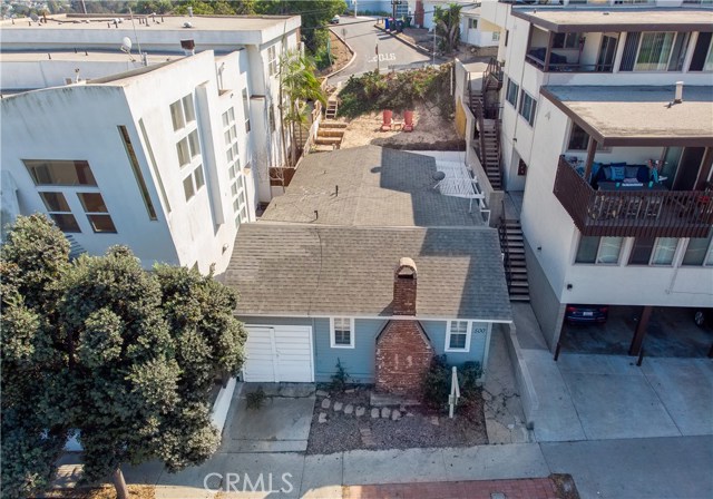 500 Rosecrans Avenue, Manhattan Beach, California 90266, 2 Bedrooms Bedrooms, ,1 BathroomBathrooms,Residential,Sold,Rosecrans,SB21003064