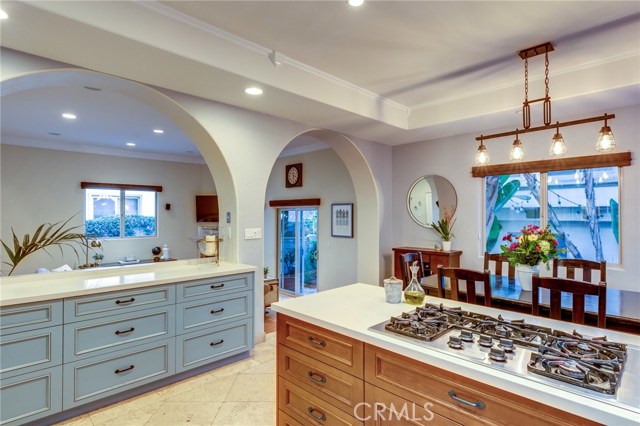 2112 Harriman Lane, Redondo Beach, California 90278, 4 Bedrooms Bedrooms, ,2 BathroomsBathrooms,Residential,Sold,Harriman,SB18280031