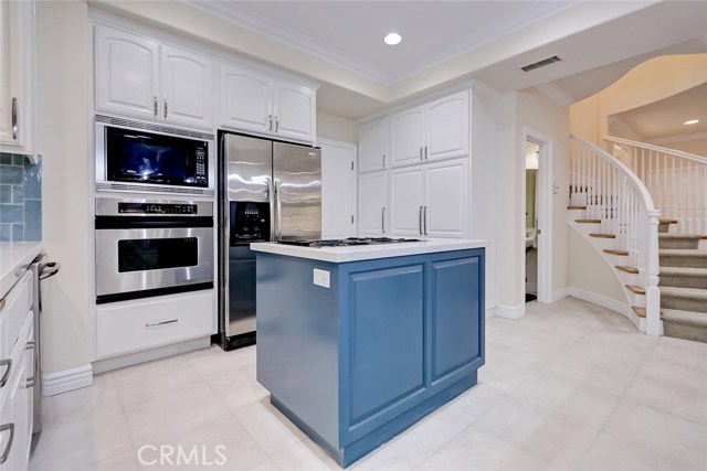 1903 Spreckels Lane, Redondo Beach, California 90278, 4 Bedrooms Bedrooms, ,2 BathroomsBathrooms,Residential,Sold,Spreckels,SB20188768