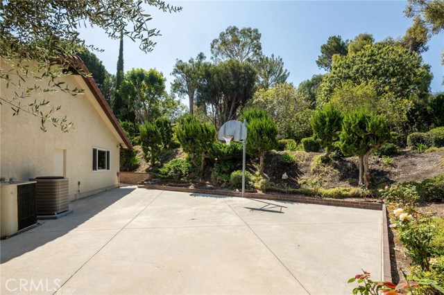 12 Latigo Lane, Rolling Hills Estates, California 90274, 4 Bedrooms Bedrooms, ,3 BathroomsBathrooms,Residential,Sold,Latigo,SB20204077