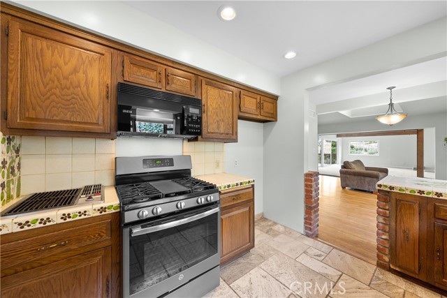 2114 Caddington Drive, Rancho Palos Verdes, California 90275, 4 Bedrooms Bedrooms, ,3 BathroomsBathrooms,Residential,Sold,Caddington,SB21112073