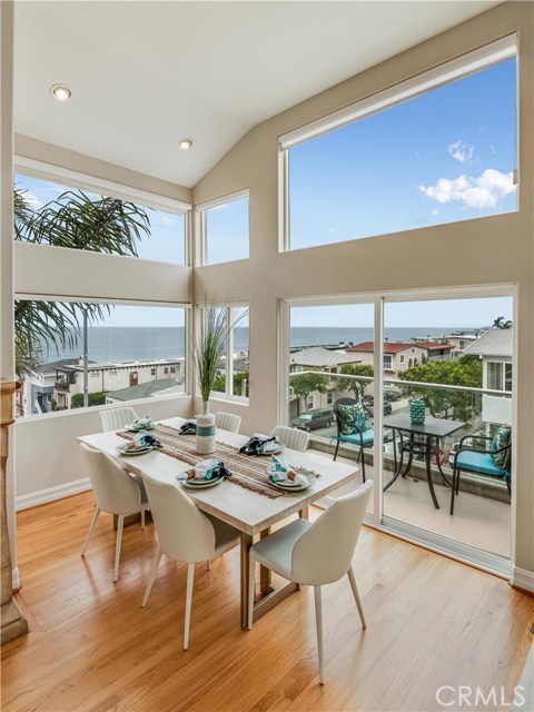 3020 Highland Avenue, Manhattan Beach, California 90266, 3 Bedrooms Bedrooms, ,4 BathroomsBathrooms,Residential,Sold,Highland,PV20123774