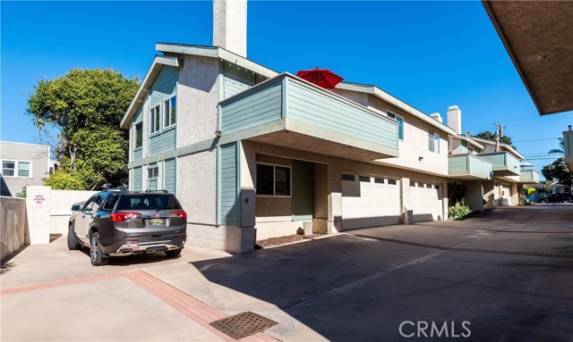 211 Helberta Avenue, Redondo Beach, California 90277, 2 Bedrooms Bedrooms, ,2 BathroomsBathrooms,Residential,Sold,Helberta,SB19015019