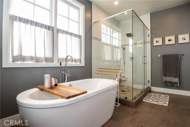 756 36th Street, Manhattan Beach, California 90266, 6 Bedrooms Bedrooms, ,3 BathroomsBathrooms,Residential,Sold,36th,SB20029845