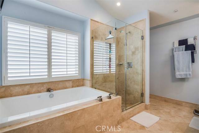 702 Juanita Avenue, Redondo Beach, California 90277, 4 Bedrooms Bedrooms, ,3 BathroomsBathrooms,Residential,Sold,Juanita,PV17180405