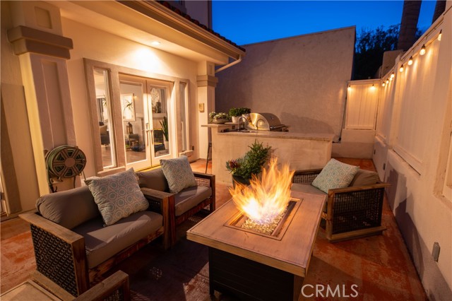 1705 Marshallfield Lane, Redondo Beach, California 90278, 4 Bedrooms Bedrooms, ,2 BathroomsBathrooms,Residential,Sold,Marshallfield,SB21036062