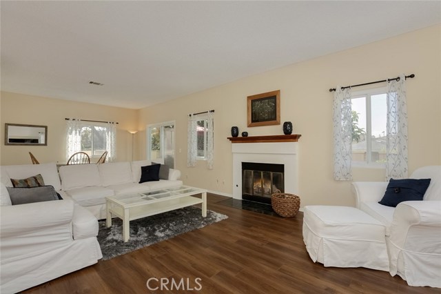 2220 Clark Lane, Redondo Beach, California 90278, 3 Bedrooms Bedrooms, ,3 BathroomsBathrooms,Residential,Sold,Clark,SB18100166
