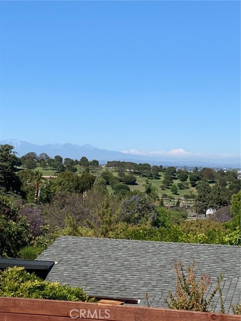 8 Gaucho Drive, Rolling Hills Estates, California 90274, 3 Bedrooms Bedrooms, ,2 BathroomsBathrooms,Residential,Sold,Gaucho,OC21139707