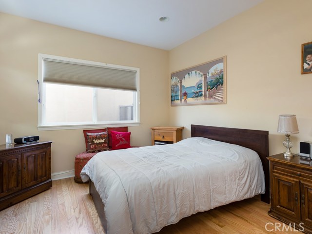 1758 Ford Avenue, Redondo Beach, California 90278, 3 Bedrooms Bedrooms, ,2 BathroomsBathrooms,Residential,Sold,Ford,SB20206096