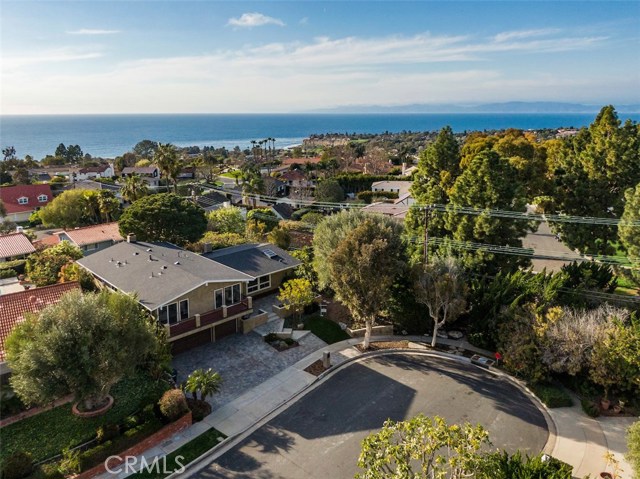 30005 Via Borica, Rancho Palos Verdes, California 90275, 6 Bedrooms Bedrooms, ,1 BathroomBathrooms,Residential,Sold,Via Borica,PV19006033