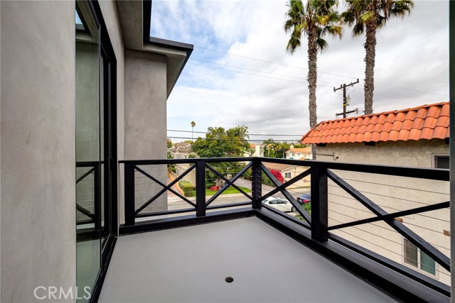 1712 Harriman Lane, Redondo Beach, California 90278, 4 Bedrooms Bedrooms, ,4 BathroomsBathrooms,Residential,Sold,Harriman,PV18244491