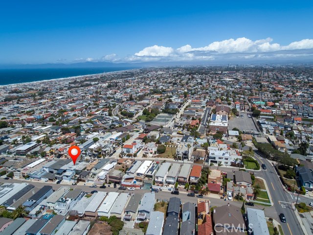 1136 2nd Street, Hermosa Beach, California 90254, 4 Bedrooms Bedrooms, ,3 BathroomsBathrooms,Residential,Sold,2nd,SB19115231