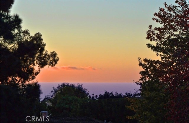 1800 Via Estudillo, Palos Verdes Estates, California 90274, 4 Bedrooms Bedrooms, ,3 BathroomsBathrooms,Residential,Sold,Via Estudillo,PV19083166