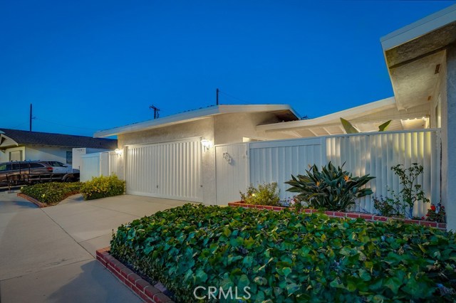2143 Velez Drive, Rancho Palos Verdes, California 90275, 3 Bedrooms Bedrooms, ,2 BathroomsBathrooms,Residential,Sold,Velez,SB20181940