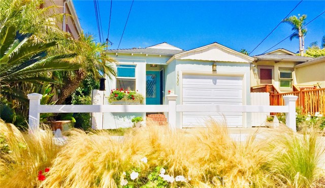 1730 Goodman Avenue, Redondo Beach, California 90278, 3 Bedrooms Bedrooms, ,Residential,Sold,Goodman,SB18243752