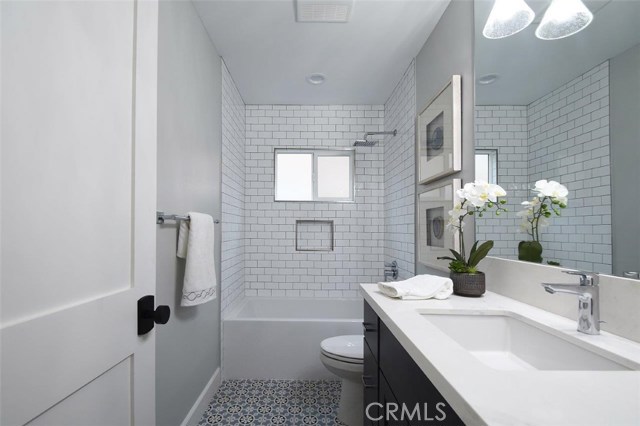 3404 Gibson Place, Redondo Beach, California 90278, 4 Bedrooms Bedrooms, ,2 BathroomsBathrooms,Residential,Sold,Gibson,SB19083979