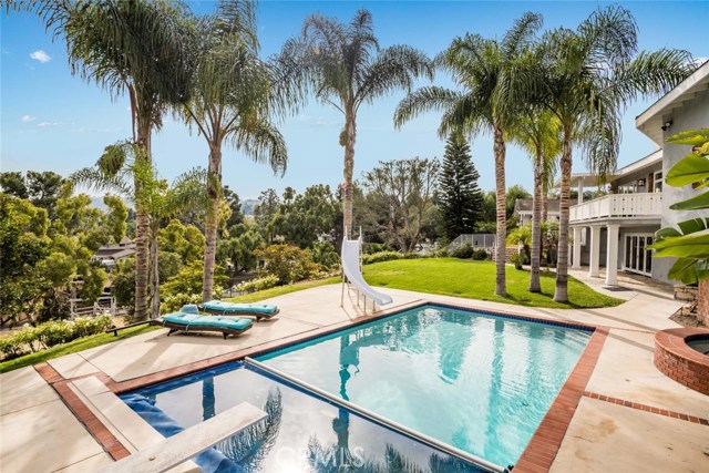 4600 Rollando Drive, Rolling Hills Estates, California 90274, 5 Bedrooms Bedrooms, ,4 BathroomsBathrooms,Residential,Sold,Rollando,PV19270515