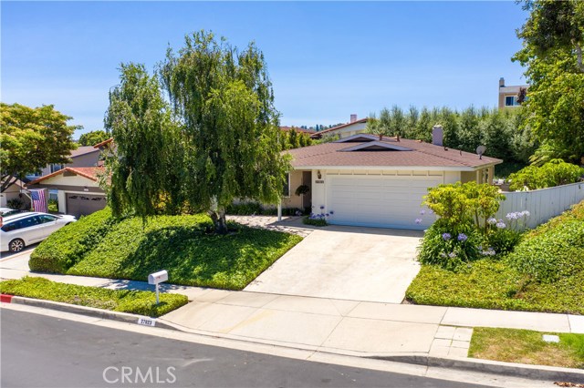 27823 Longhill Drive, Rancho Palos Verdes, California 90275, 3 Bedrooms Bedrooms, ,2 BathroomsBathrooms,Residential,Sold,Longhill,SB20126558