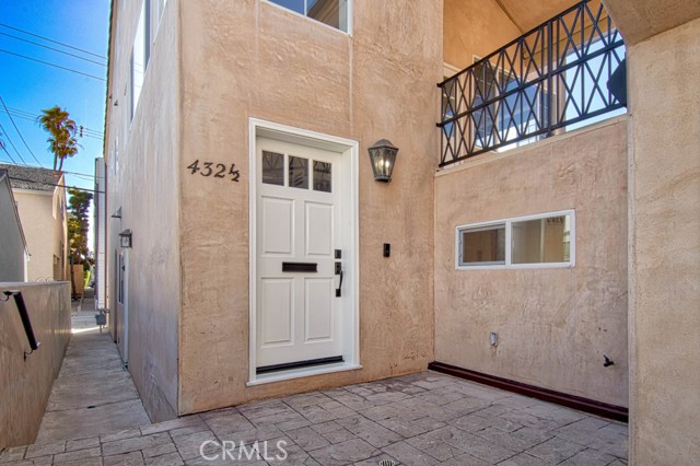 Photo of 432 Fernleaf Avenue, Corona del Mar, CA 92625