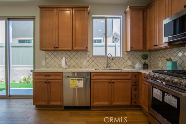18514 Grevillea Avenue, Redondo Beach, California 90278, 3 Bedrooms Bedrooms, ,2 BathroomsBathrooms,Residential,Sold,Grevillea,SB19116535