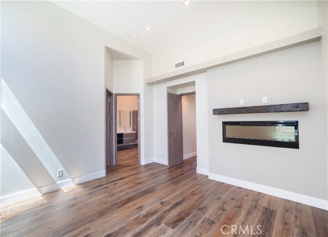 2715 Carnegie Lane, Redondo Beach, California 90278, 4 Bedrooms Bedrooms, ,4 BathroomsBathrooms,Residential,Sold,Carnegie,SB19176432