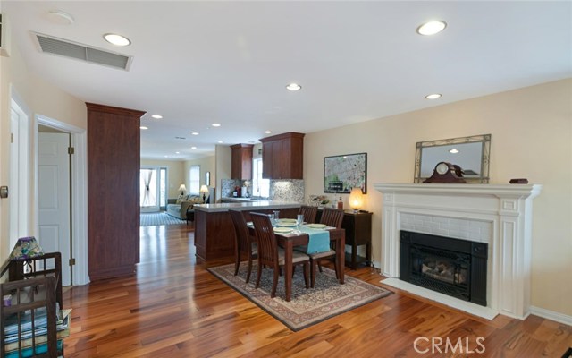 516 MARIA Avenue, Redondo Beach, California 90277, 3 Bedrooms Bedrooms, ,2 BathroomsBathrooms,Residential,Sold,MARIA,SB17072424