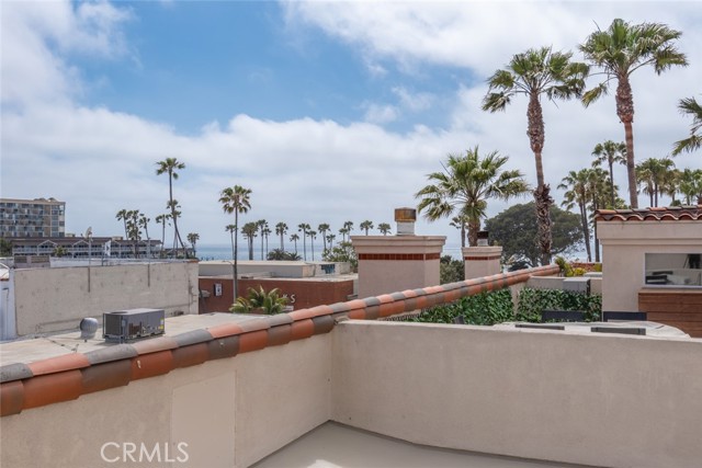 302 Catalina Avenue, Redondo Beach, California 90277, 3 Bedrooms Bedrooms, ,2 BathroomsBathrooms,Residential,Sold,Catalina,SB21091858