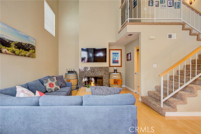 2217 Vanderbilt Lane, Redondo Beach, California 90278, 2 Bedrooms Bedrooms, ,1 BathroomBathrooms,Residential,Sold,Vanderbilt,SB19150868