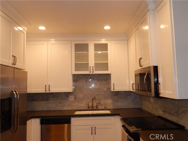 1 Bed Home for Sale in West Hollywood, California