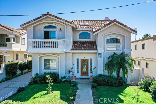 2106 Huntington Lane, Redondo Beach, California 90278, 4 Bedrooms Bedrooms, ,2 BathroomsBathrooms,Residential,Sold,Huntington,SB20210061