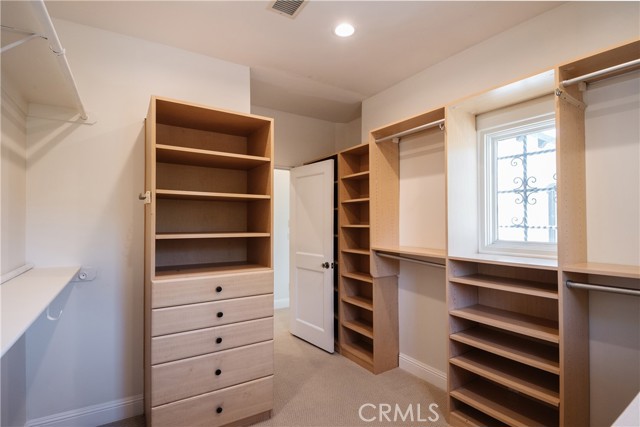 587 26th Street, Manhattan Beach, California 90266, 4 Bedrooms Bedrooms, ,3 BathroomsBathrooms,Residential,Sold,26th,SB21063366